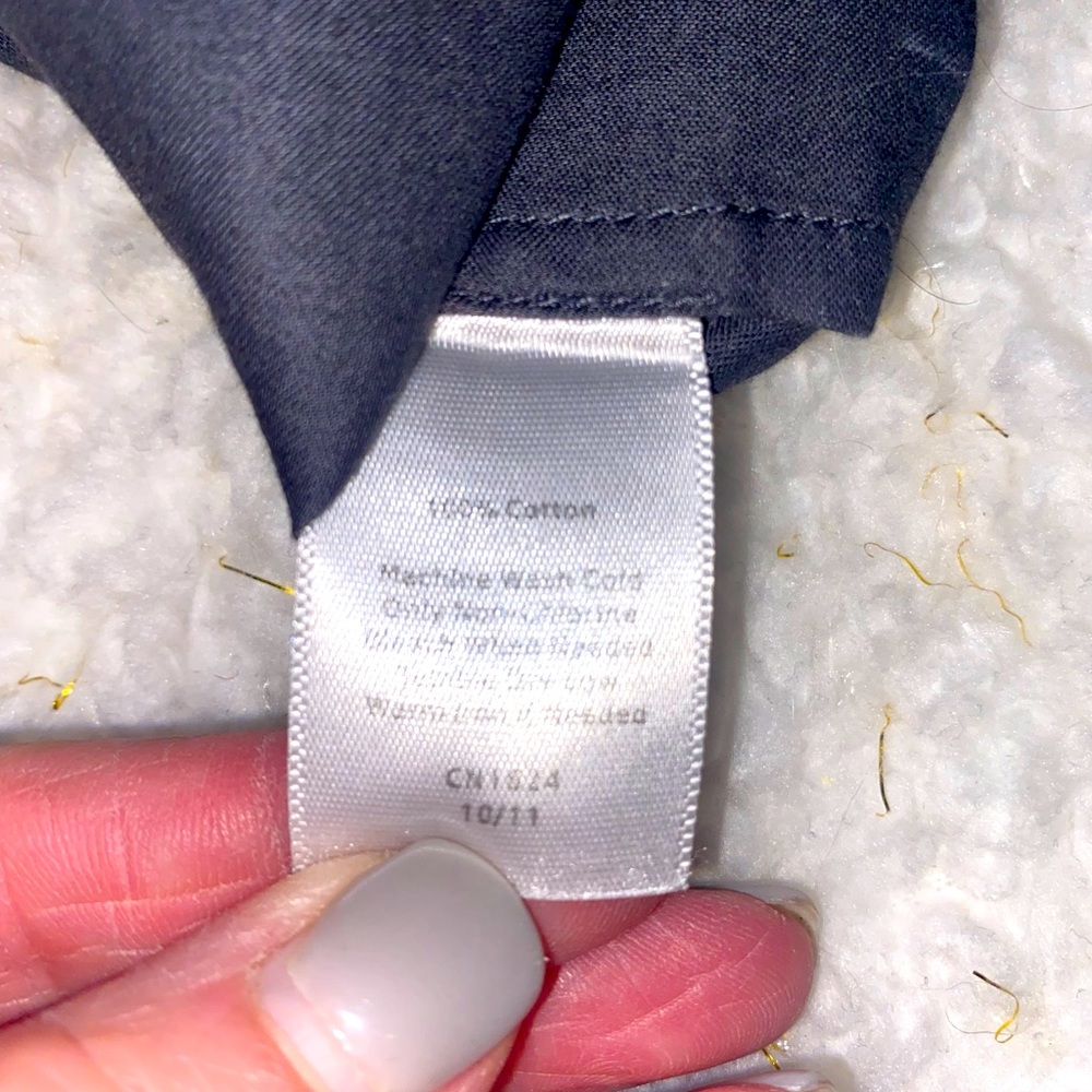 CLASSY COTTON TANK WITH LOOPY ACCENTS AT NECK AND ARMS. - Picture 4 of 4
